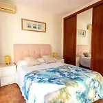 Townhouse With Rooftop Terrace 別荘